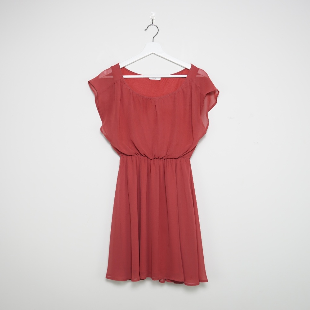 Lush Women's Soft Rustic Red Sleeveless Midi Dress